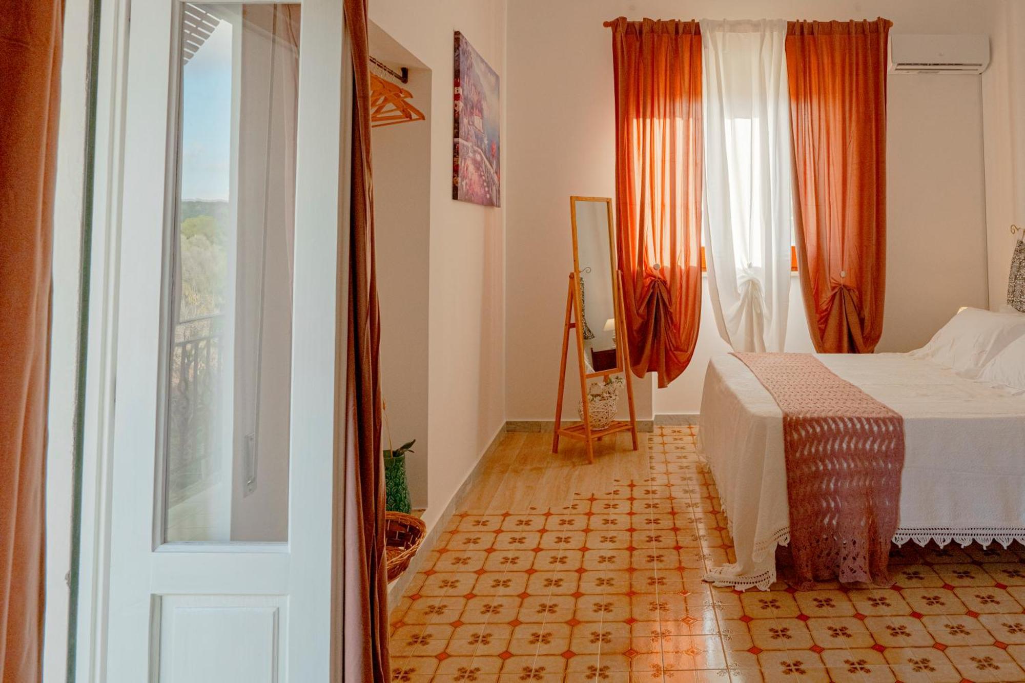 Villa CastelliLa Nicchia公寓 外观 照片